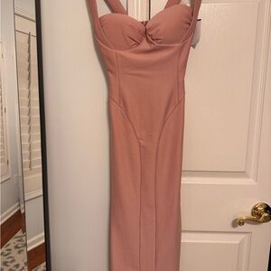 Fashion Nova Sleeveless Mauve Bodycon Dress with Sweetheart Bust